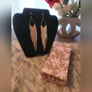 House of Harlow 1960, gold, pierced, chandelier dangling earrings, new
